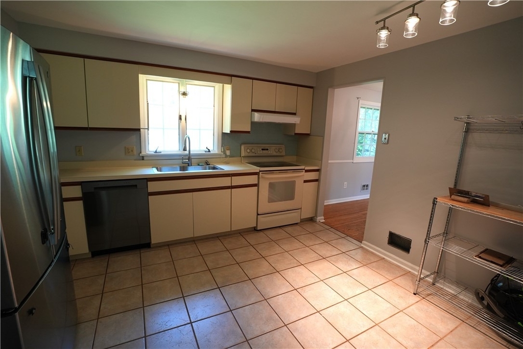 28 Candlewood Drive - Photo 17