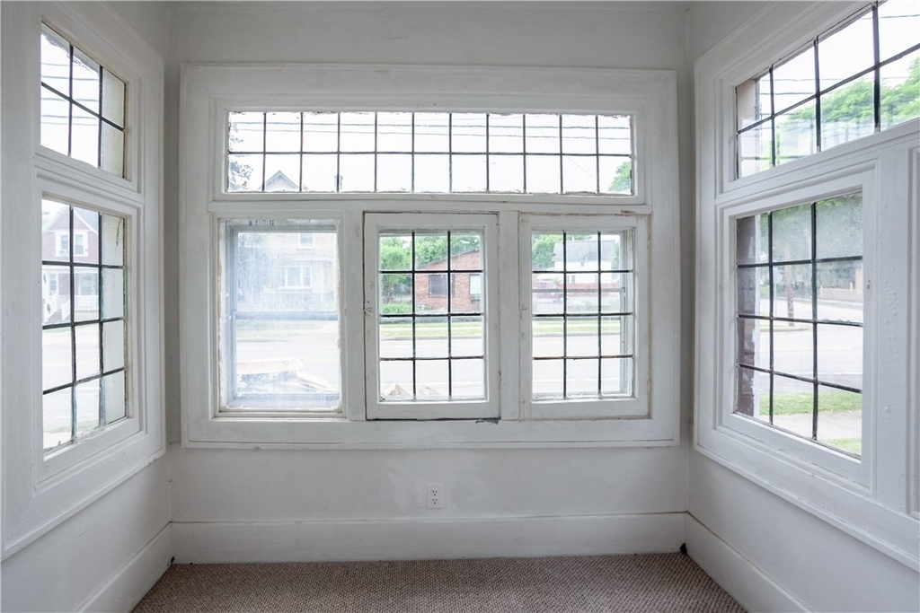 1788 Clifford Avenue - Photo 10