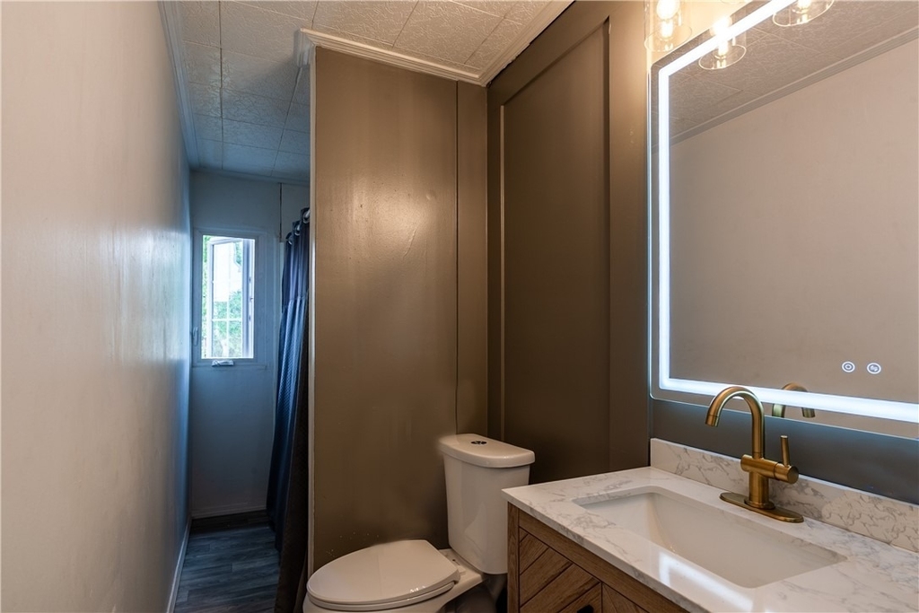 1788 Clifford Avenue - Photo 14