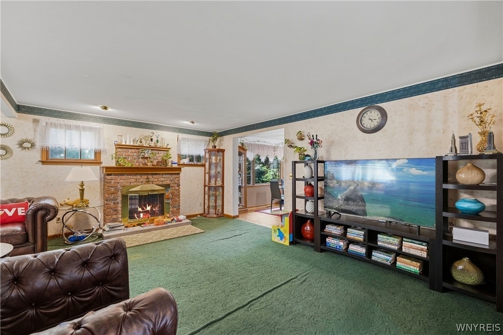 136 Mapleview Road - Photo 5