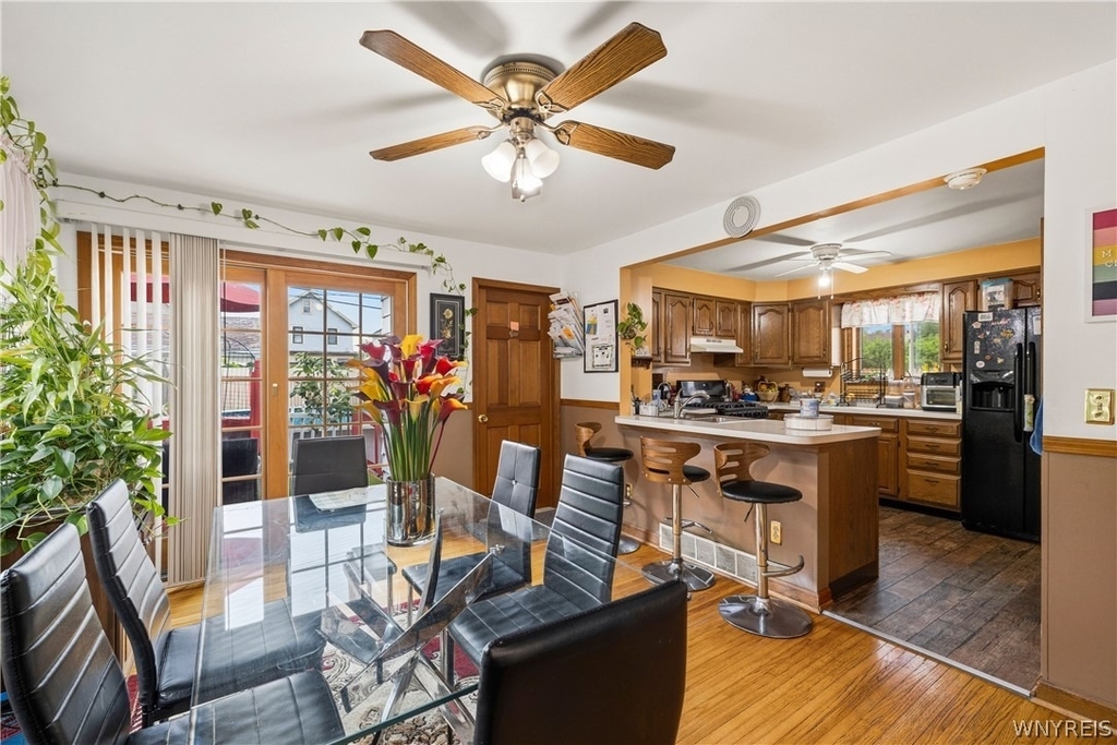 136 Mapleview Road - Photo 10