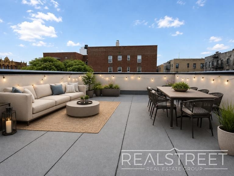 729 Rogers Avenue - Photo 5