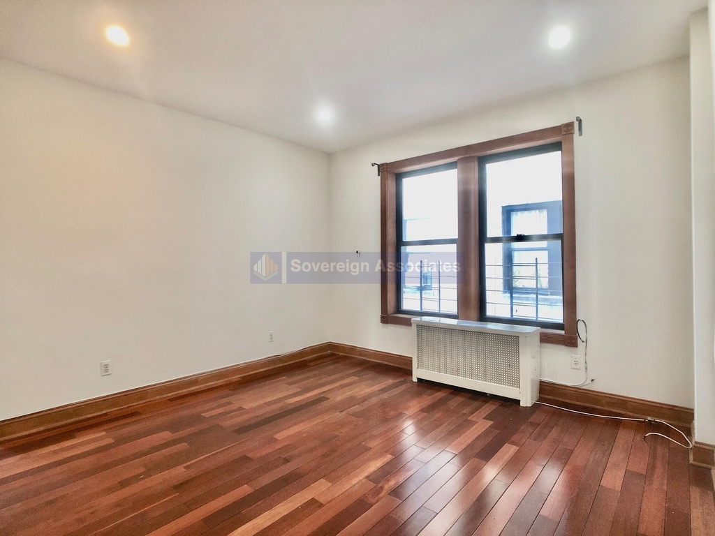 305 Convent Avenue - Photo 1