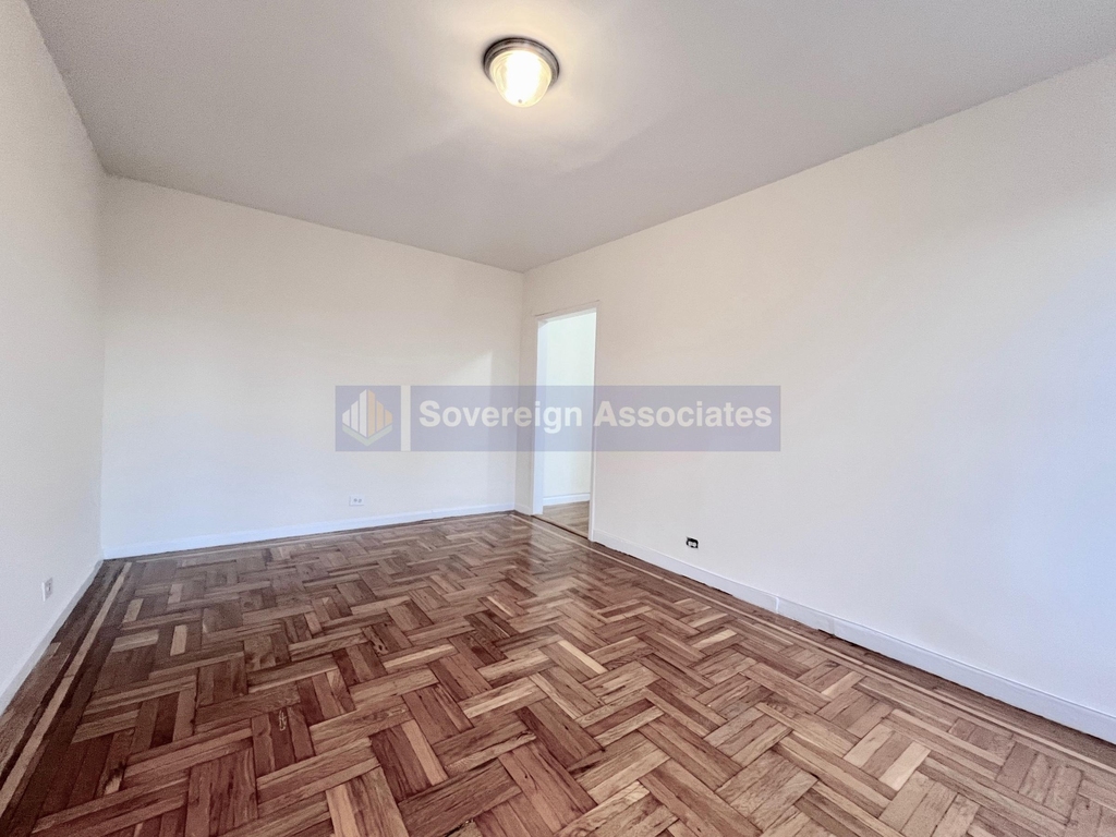 20 Magaw Place - Photo 1