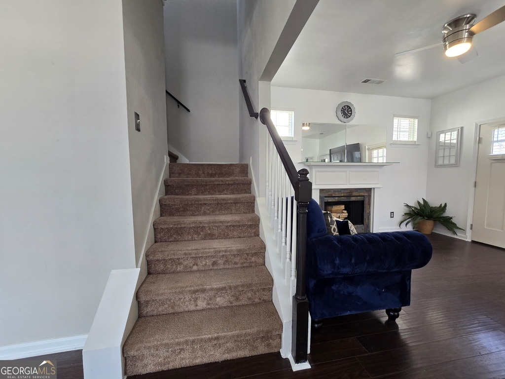 4761 Highpoint Way - Photo 18