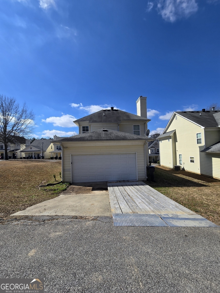 4761 Highpoint Way - Photo 36