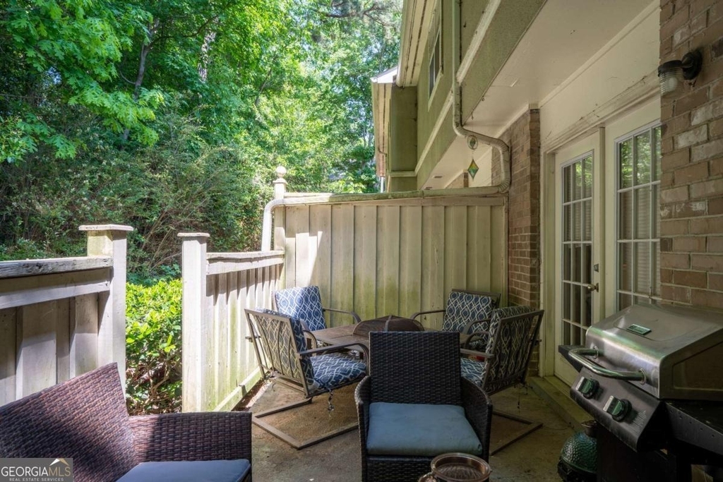 6900 Roswell Road - Photo 41