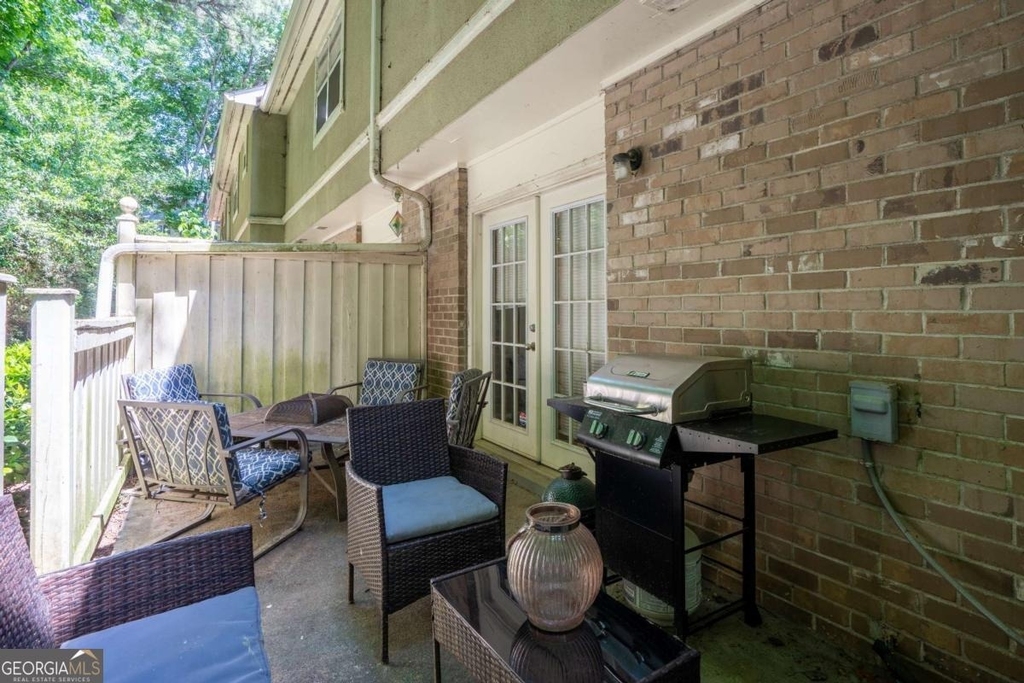 6900 Roswell Road - Photo 40