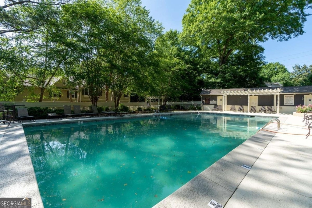6900 Roswell Road - Photo 47