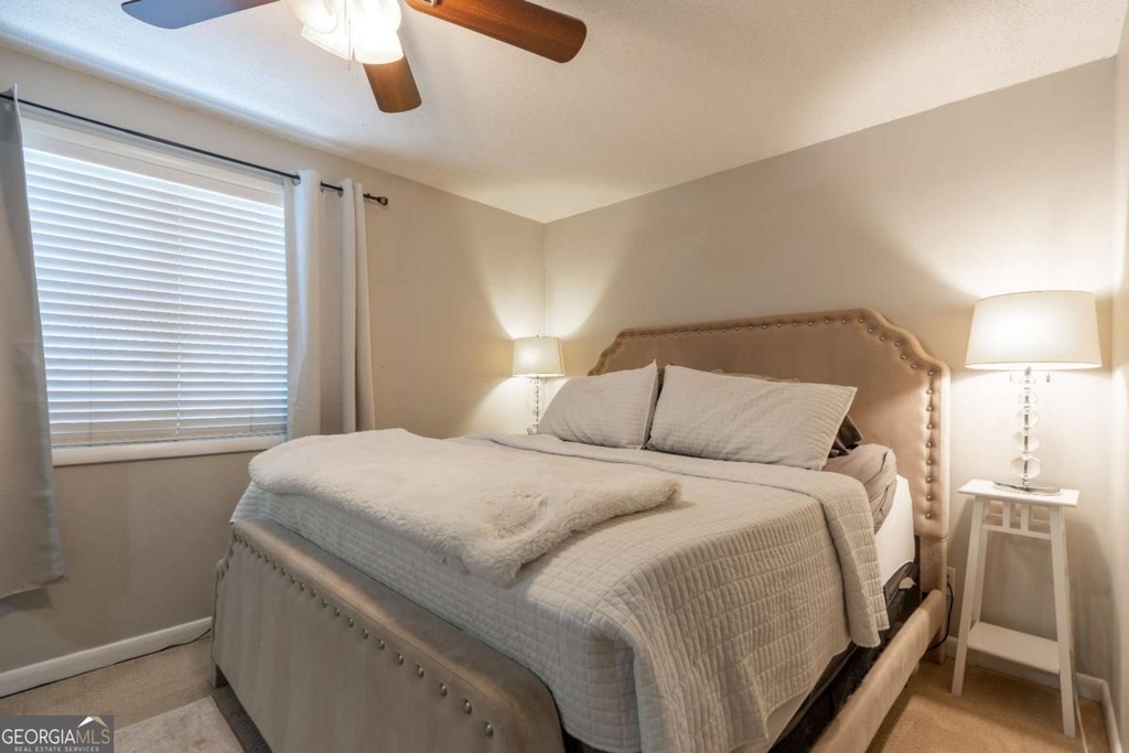 6900 Roswell Road - Photo 24
