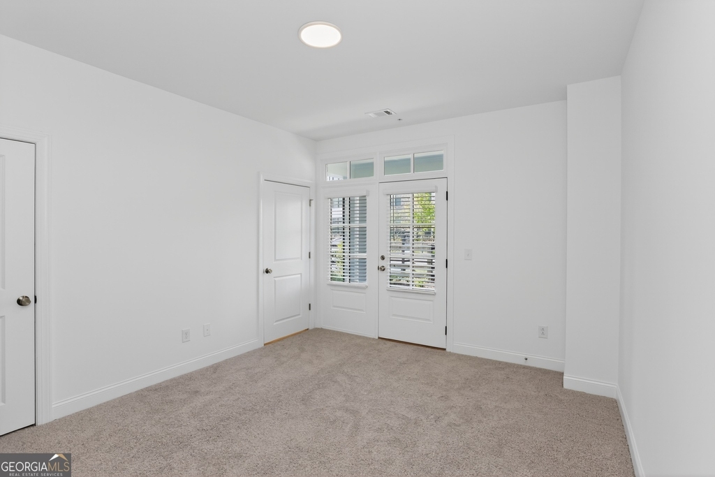 504 Sawnee Village Boulevard - Photo 3