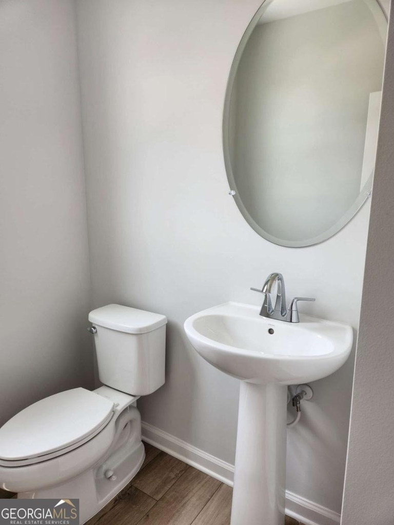 848 Leraes Way - Photo 5