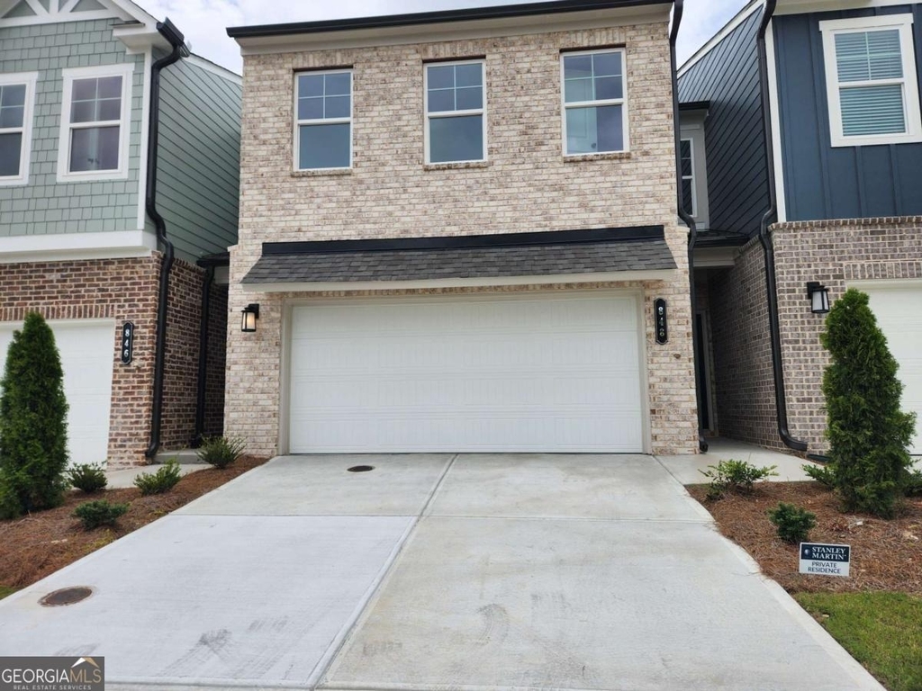 848 Leraes Way - Photo 0