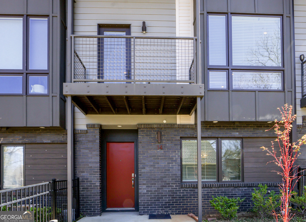 1145 Kirkwood Avenue Se - Photo 1