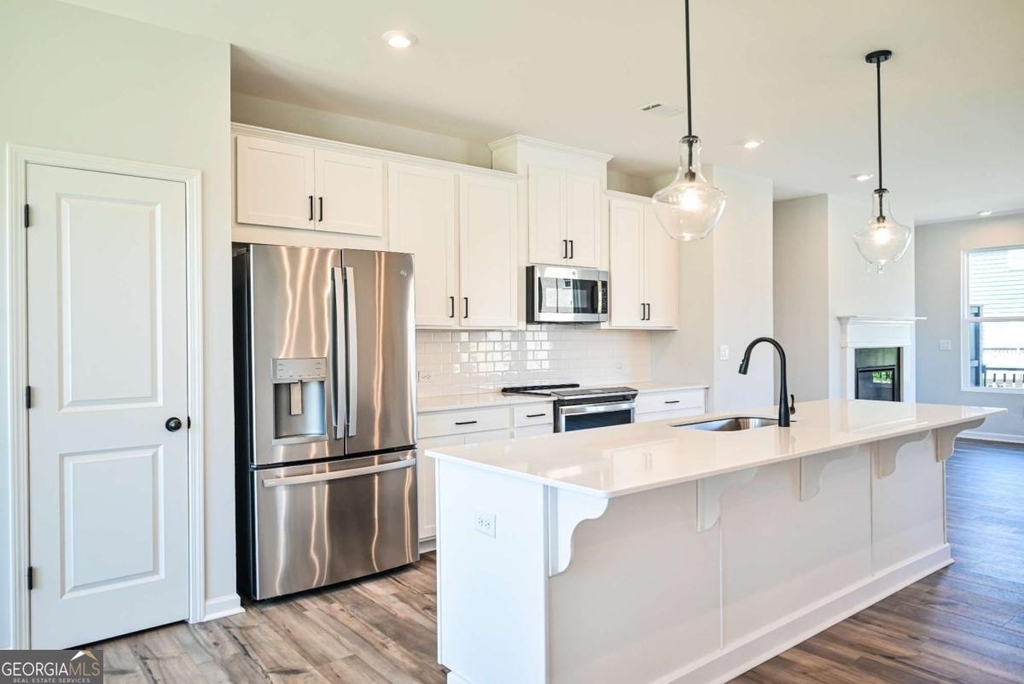 756 Payton Lane - Photo 16