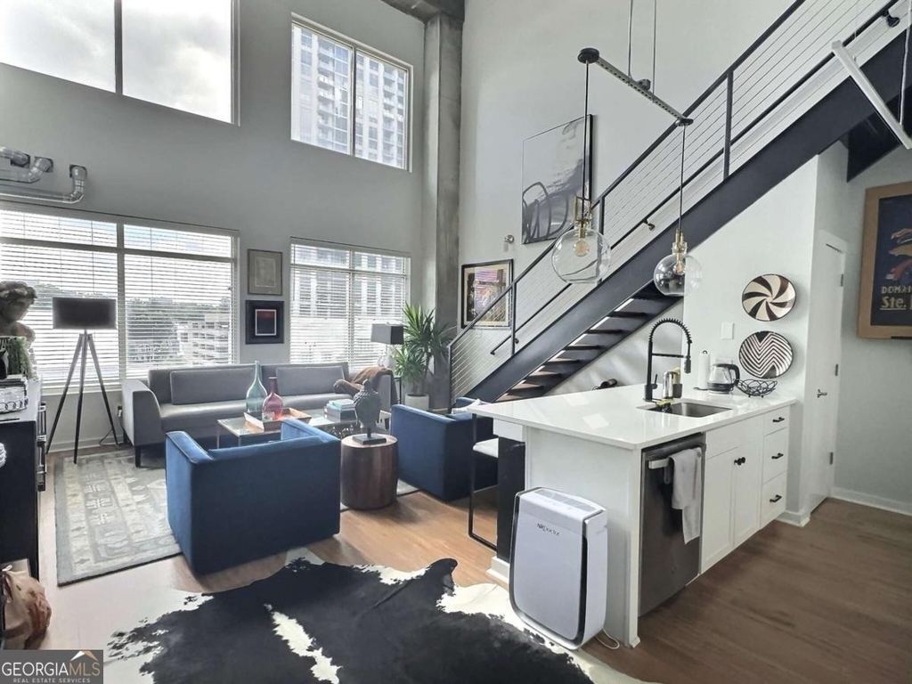 260 18th Street Nw - Photo 2