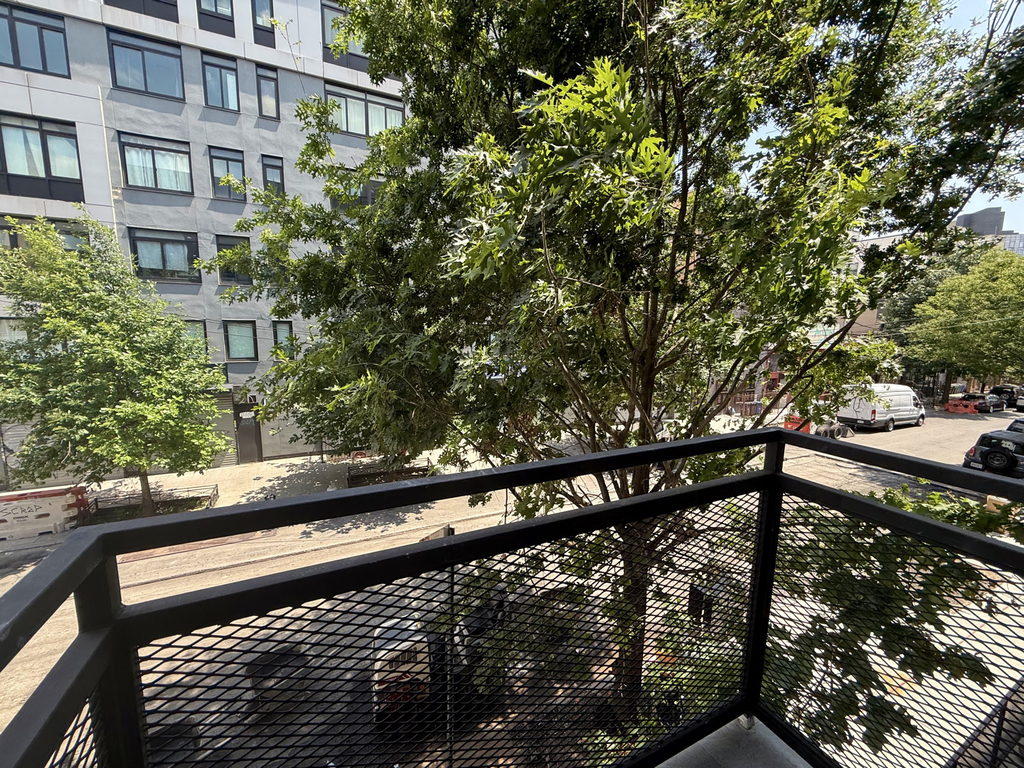 592 Bushwick Avenue - Photo 4
