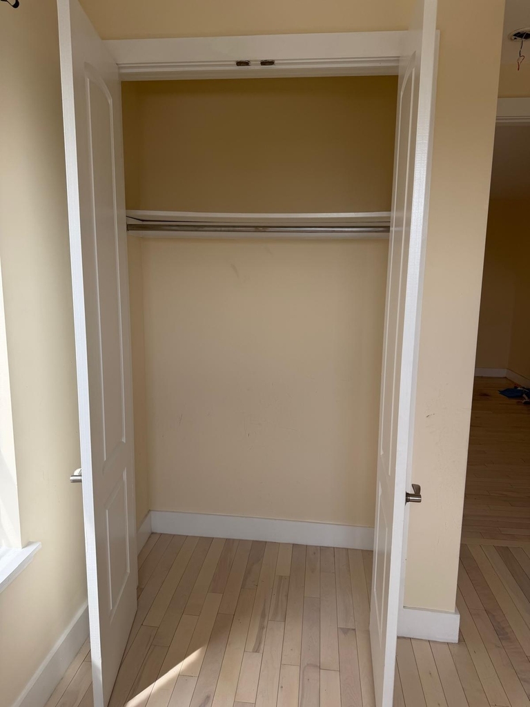 West 188th Street - Photo 13