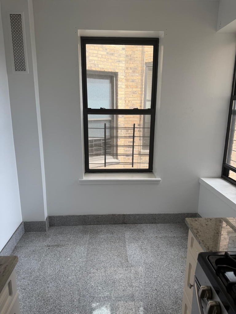 West 188th Street - Photo 3
