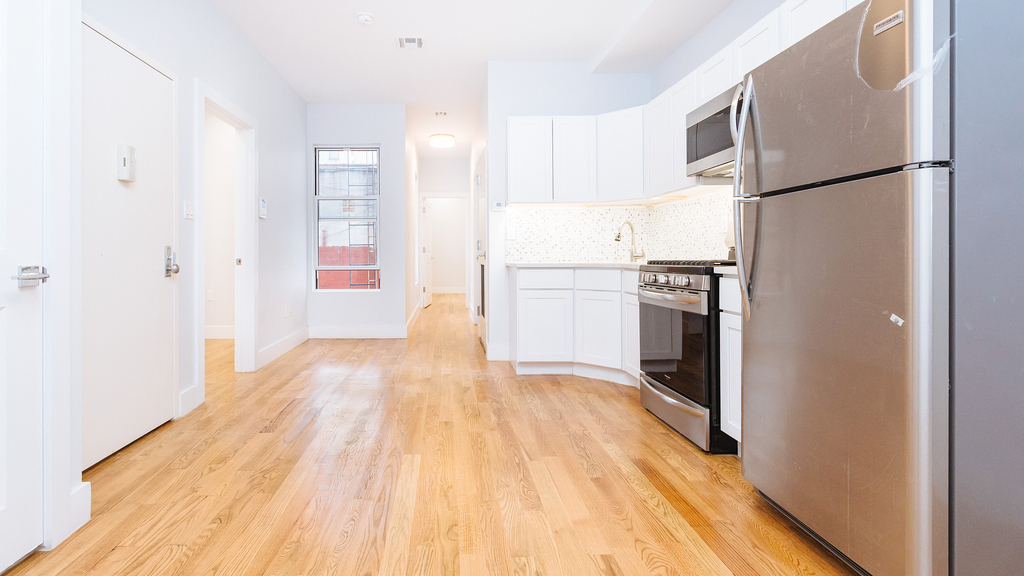 128 India St 11222 - Photo 18