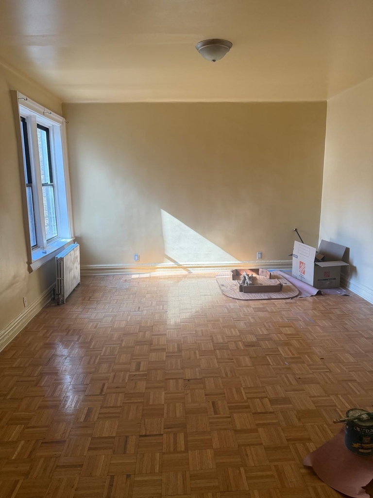 West 176th Street - Photo 2