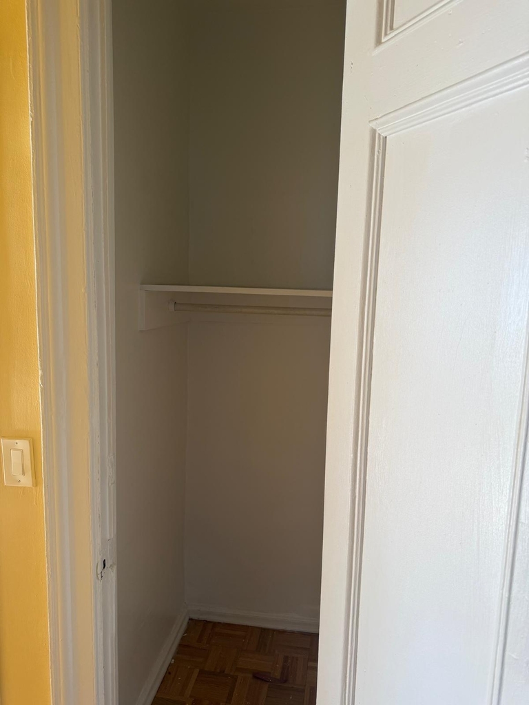 West 176th Street - Photo 8