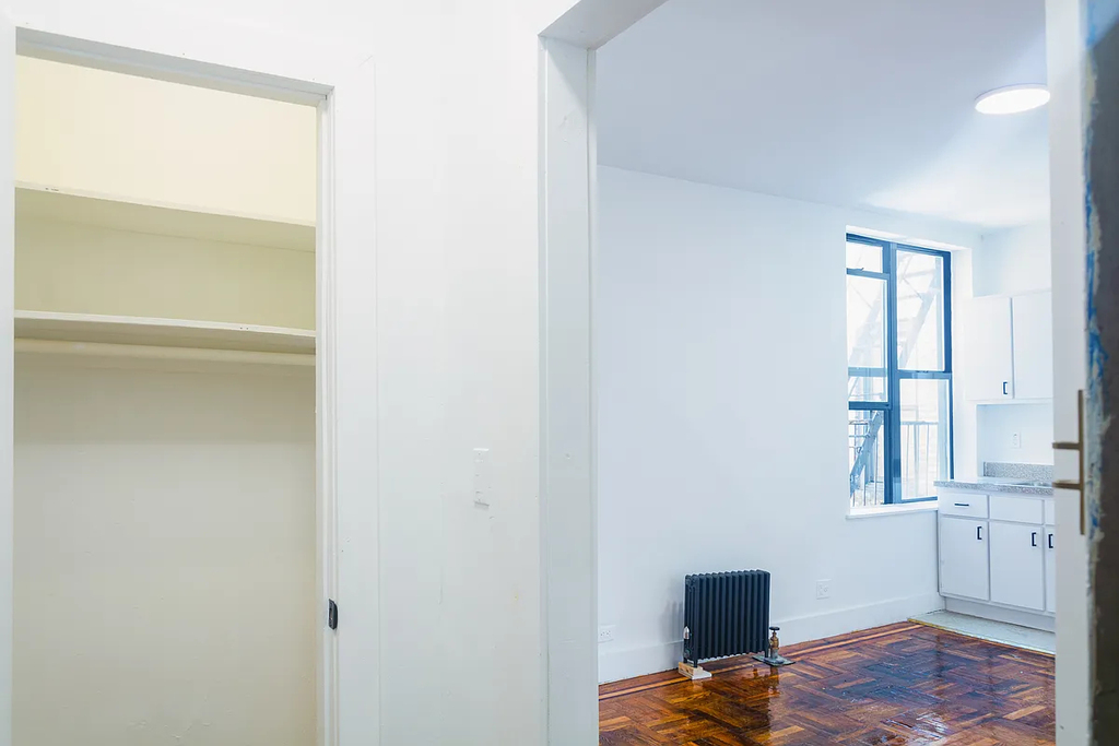 35 Thayer Street - Photo 7