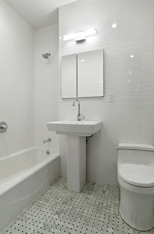 121 Madison Avenue - Photo 5