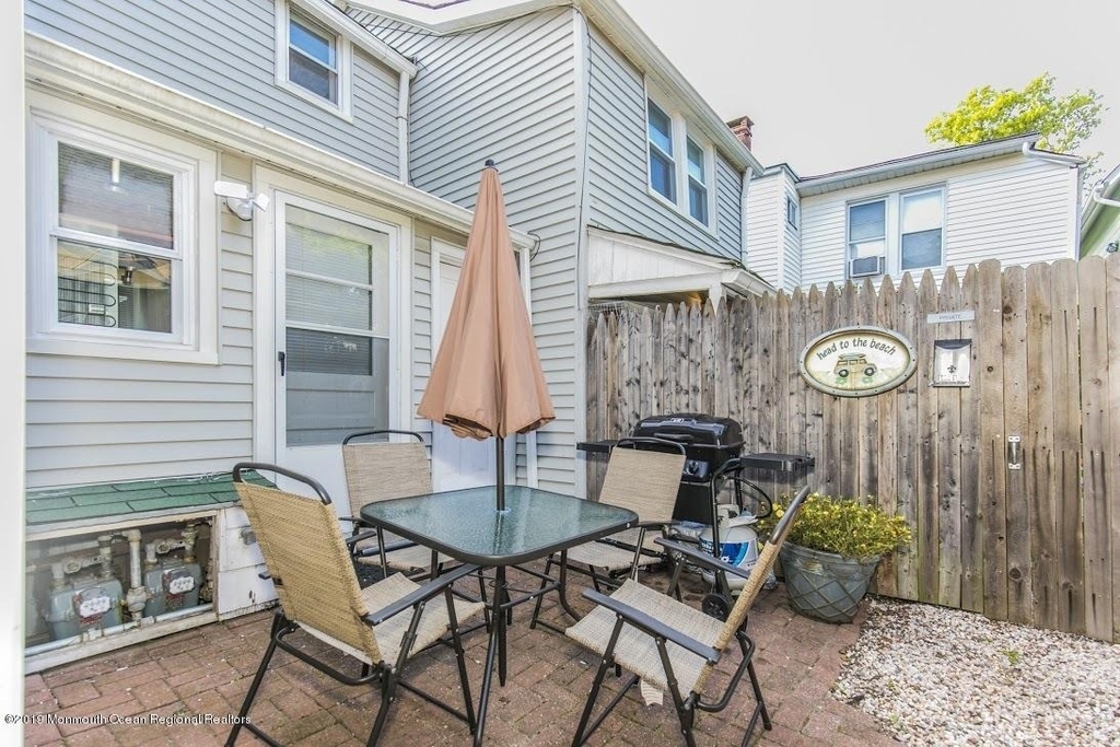 105 Webb Avenue - Photo 19