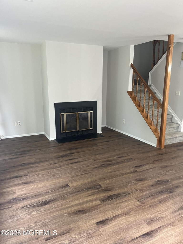 157 Malibu Drive - Photo 4