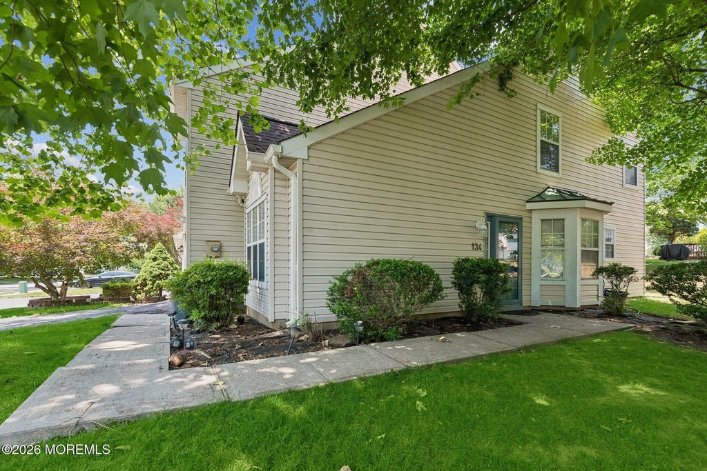 134 Rumford Way - Photo 1