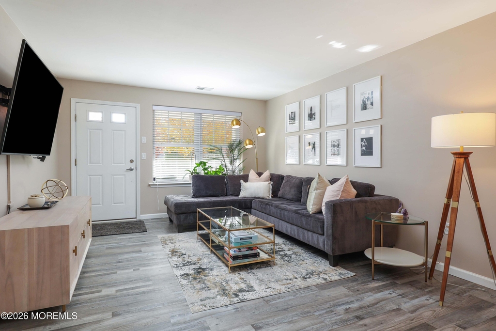 207 Harvest Way - Photo 5