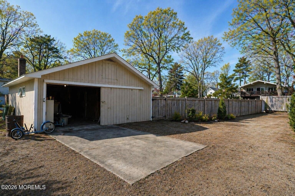 437 Adamston Road - Photo 29