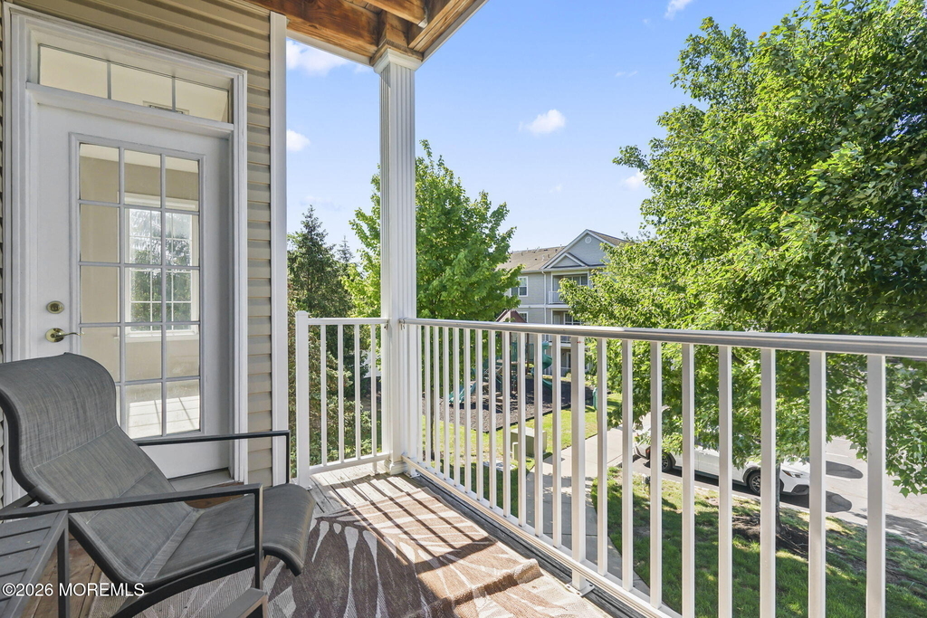 327 Mill Pond Way - Photo 0