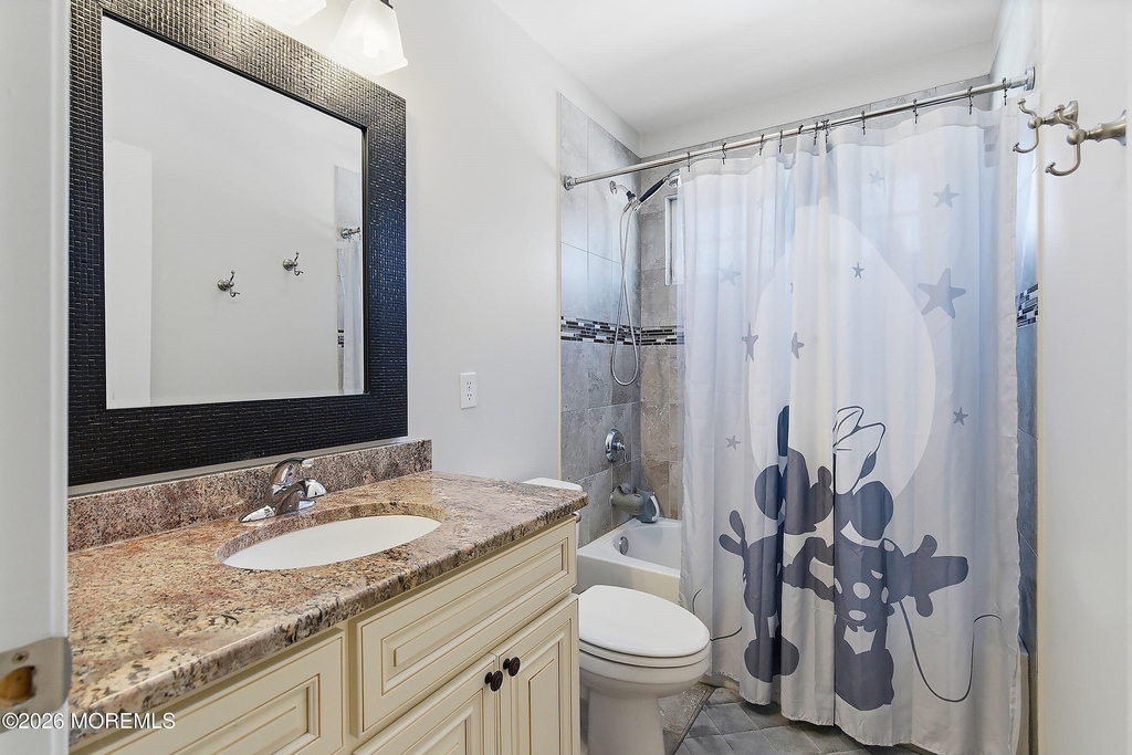 941 Fifth Avenue - Photo 17