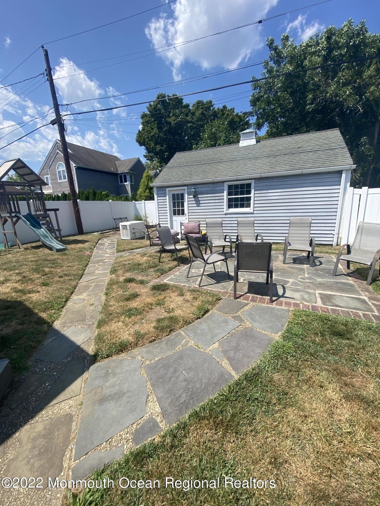 7 Campbell Court - Photo 2