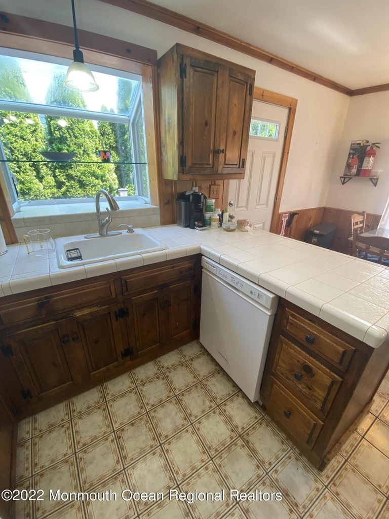 7 Campbell Court - Photo 11