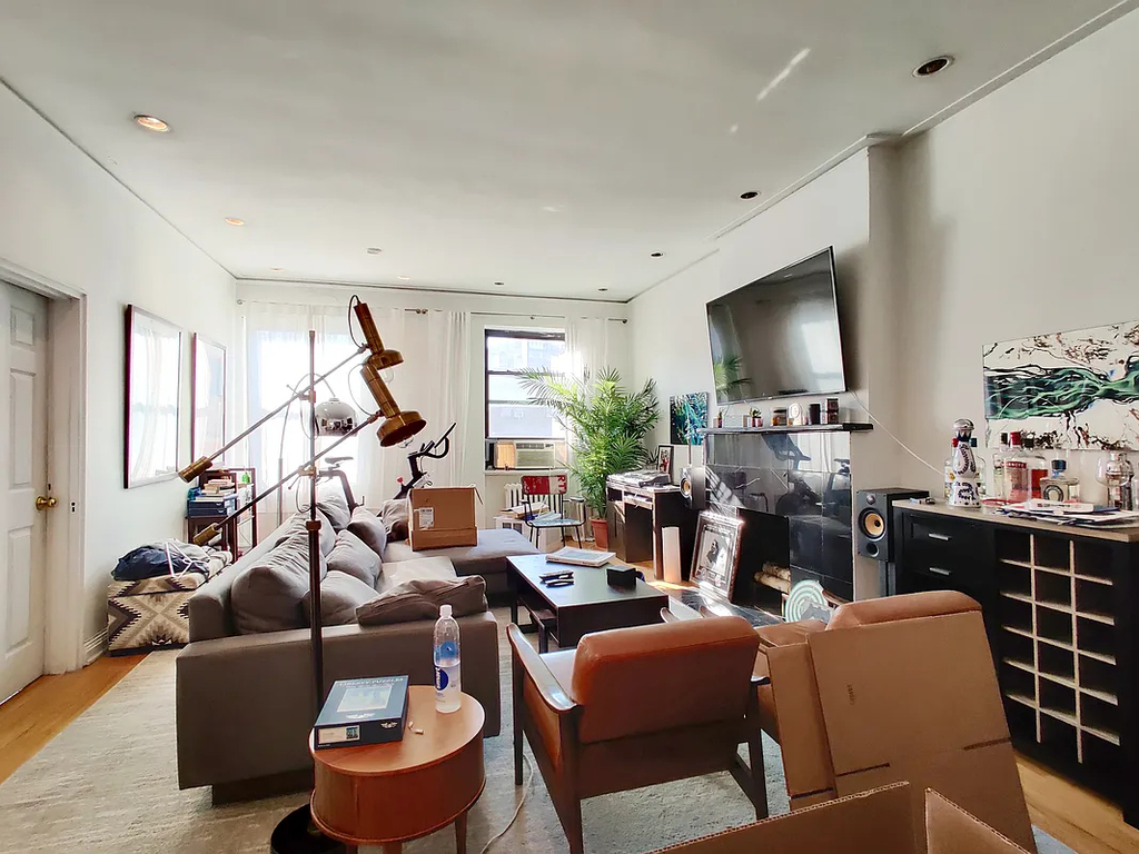 176 2nd Avenue - Photo 3