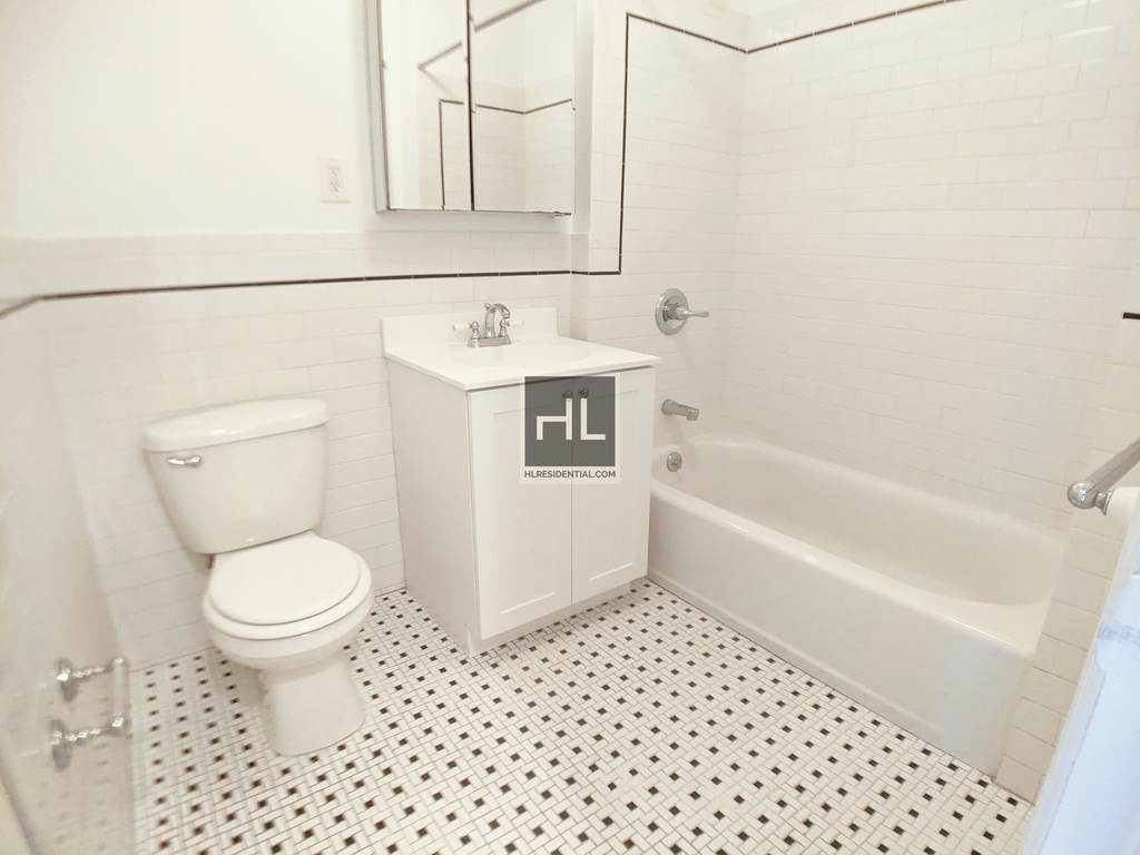 West 56 Street - Photo 1