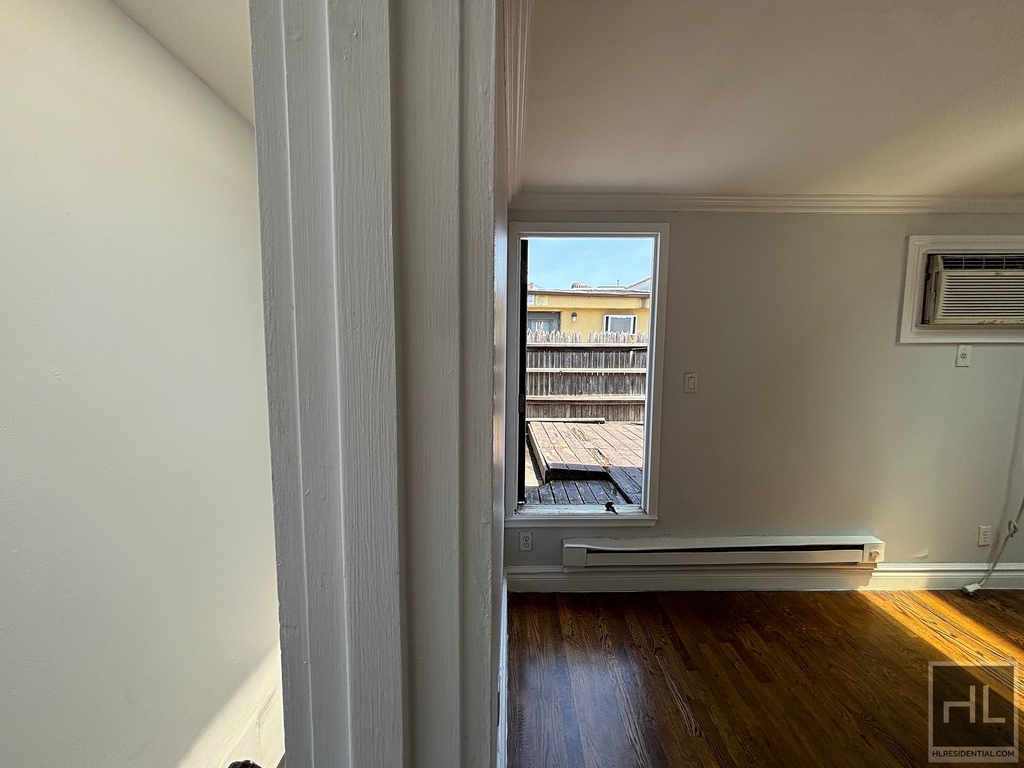 E 13th St. - Photo 12