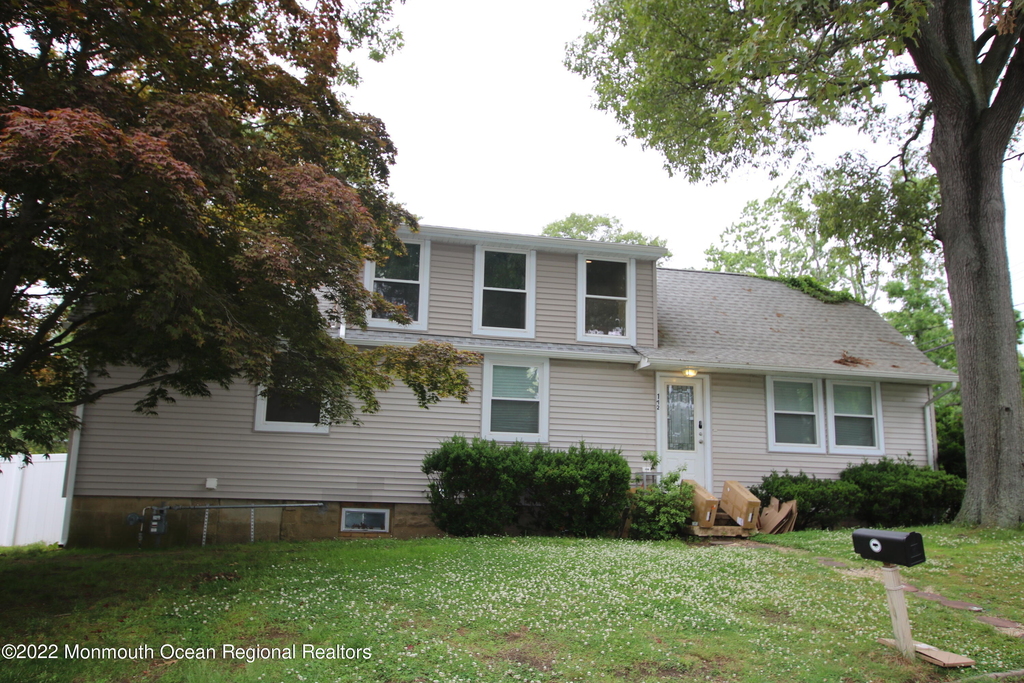 142 Delaware Avenue - Photo 0