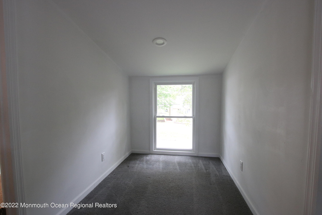 142 Delaware Avenue - Photo 9