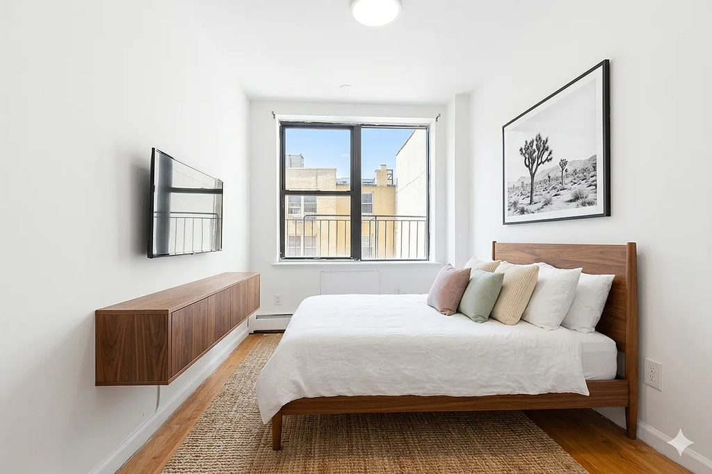 186 Orchard Street - Photo 3