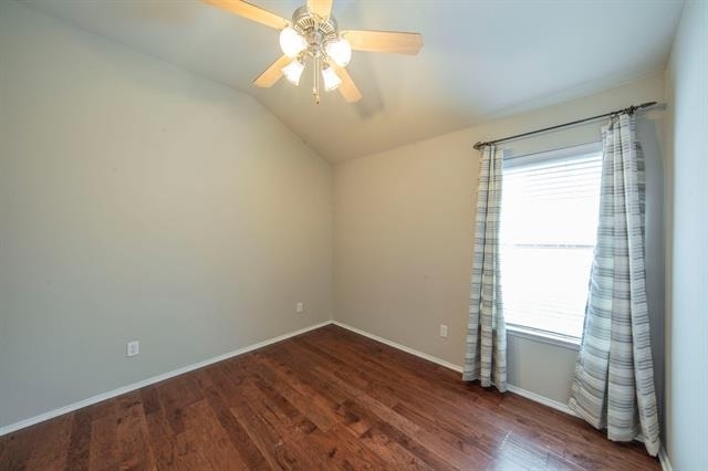 8249 Fall Crest Drive - Photo 19