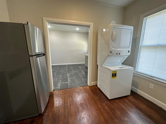 736 Mulberry Street - Photo 3