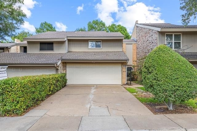 2955 Country Place Circle - Photo 1