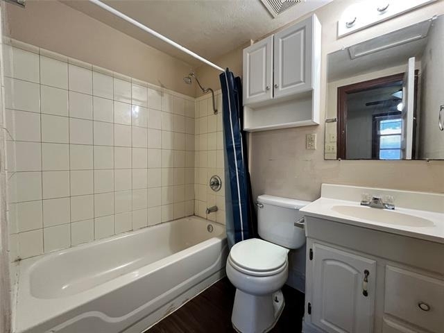 511 W Collins Street - Photo 7