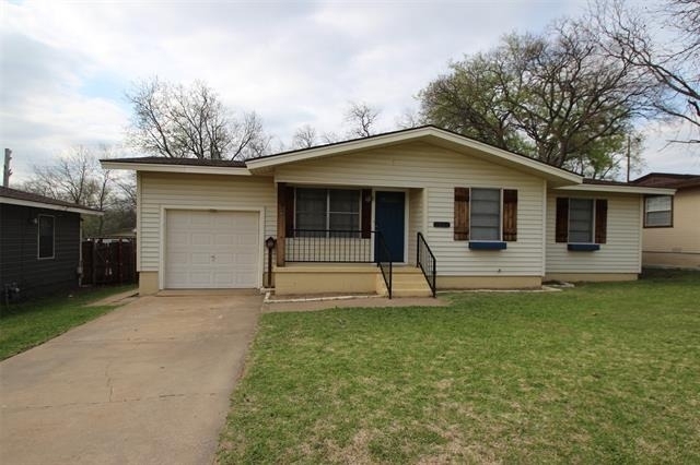 1921 Deborah Drive - Photo 3