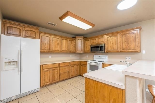 207 Locust - Photo 8