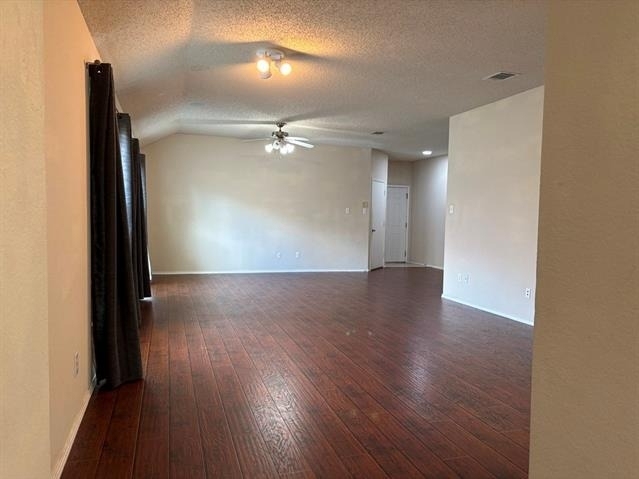 9805 Nixon Drive - Photo 5